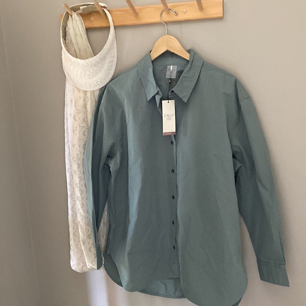 CALIA by Carrie Underwood Oversized Collared Shirt/Top